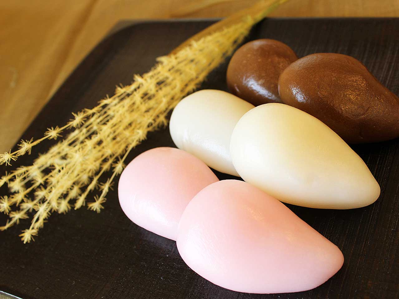 つきみだんご 9月17日(火)の十五夜に！和菓子屋の作る本格お月見団子発売